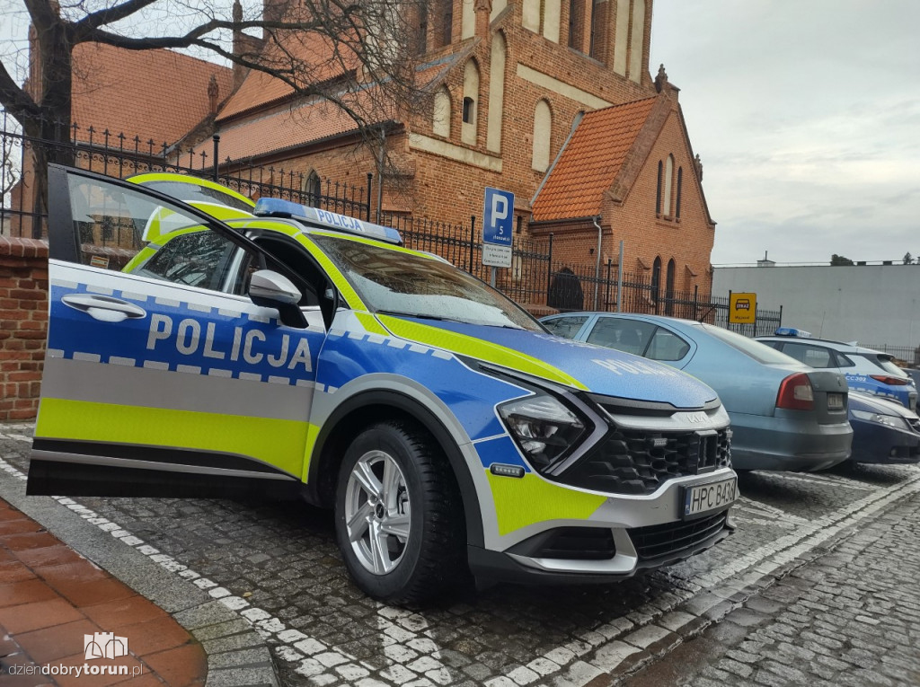 Nowe auto policjantów z Chełmży