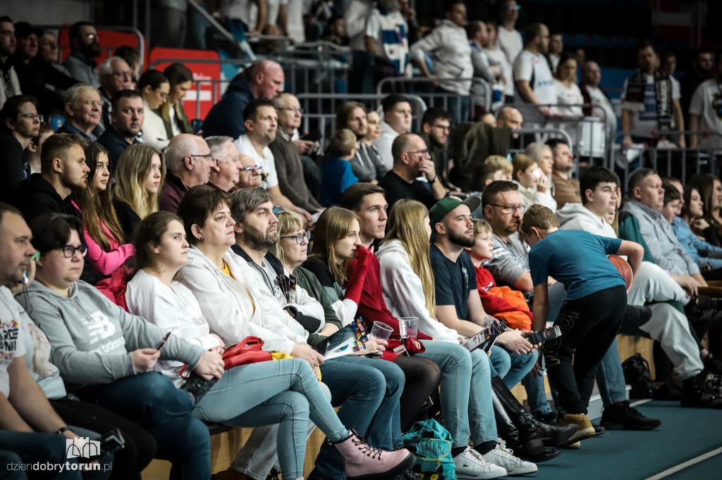 Twarde Pierniki Toruń 88 : 92  Enea Abramczk Astoria Bydgoszcz