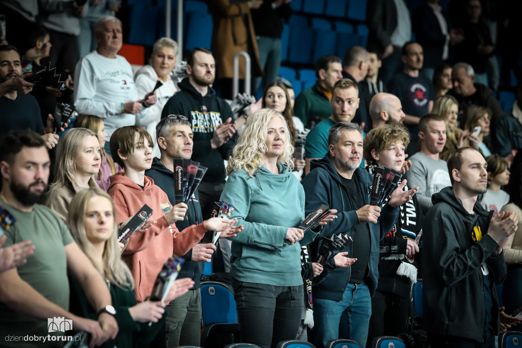 Twarde Pierniki Toruń 88 : 92  Enea Abramczk Astoria Bydgoszcz