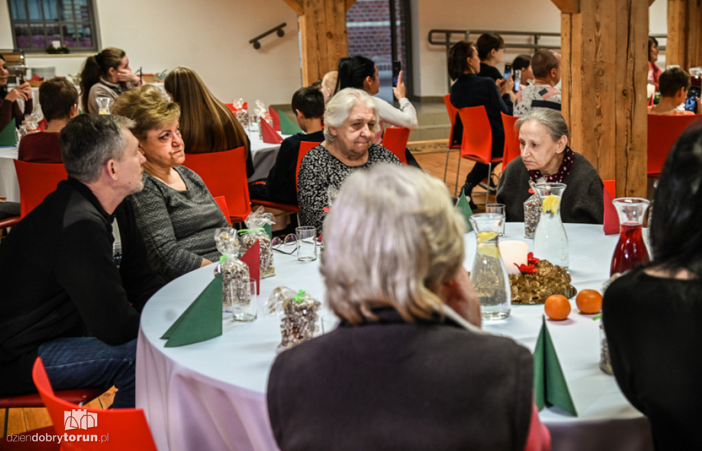 Świąteczne spotkanie z obywatelami Ukrainy