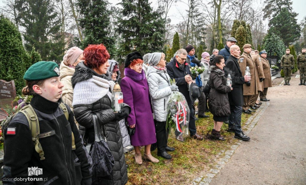14. rocznica śmierci gen. Elżbiety Zawackiej