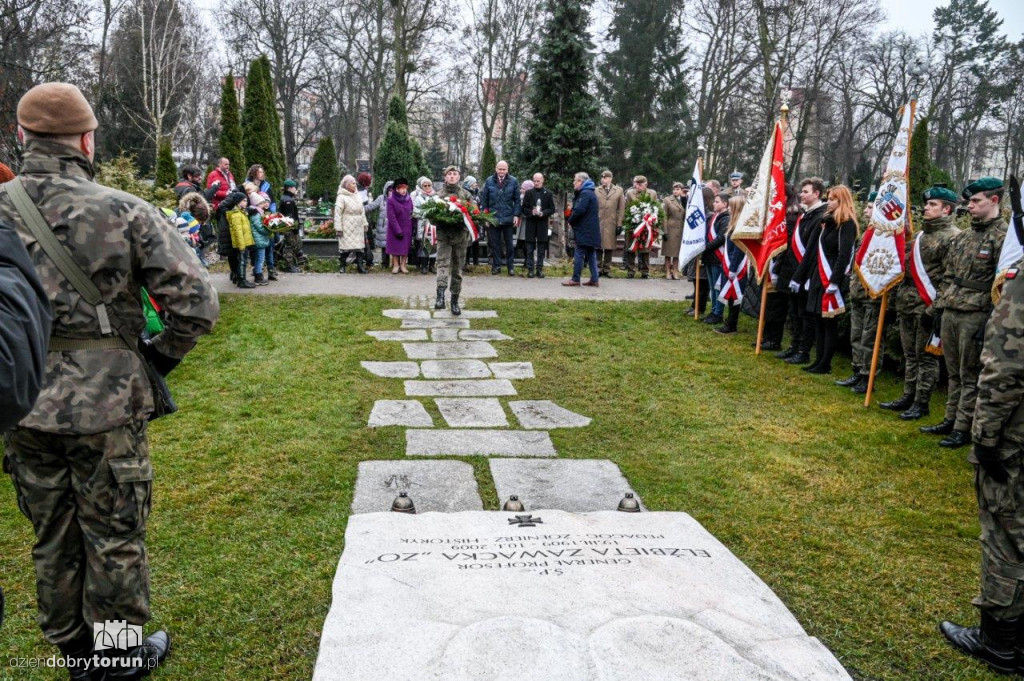 14. rocznica śmierci gen. Elżbiety Zawackiej