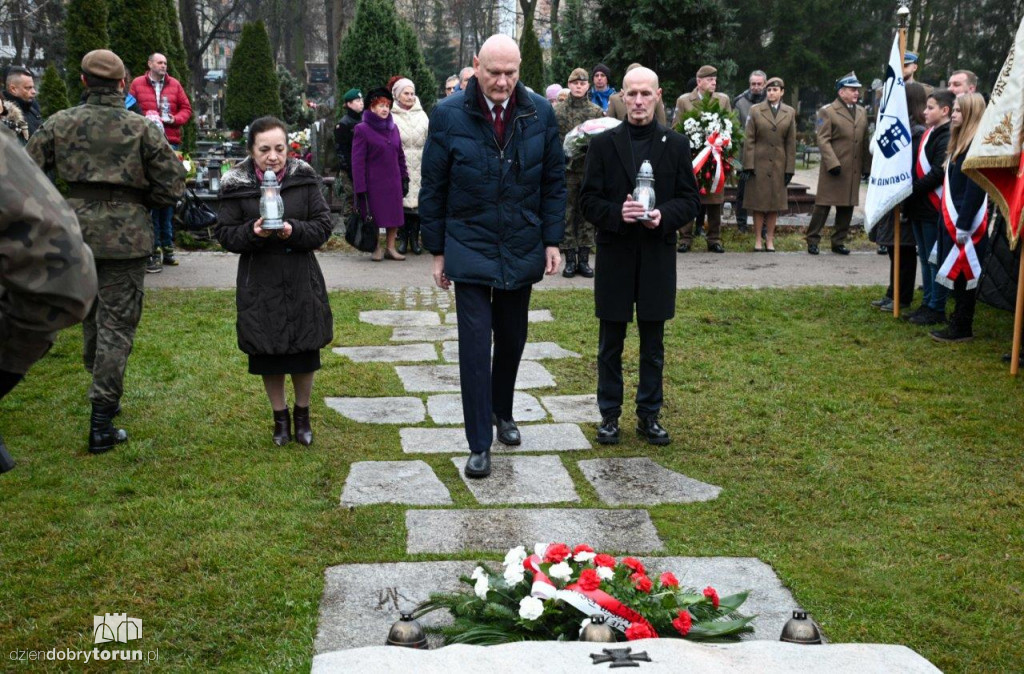 14. rocznica śmierci gen. Elżbiety Zawackiej