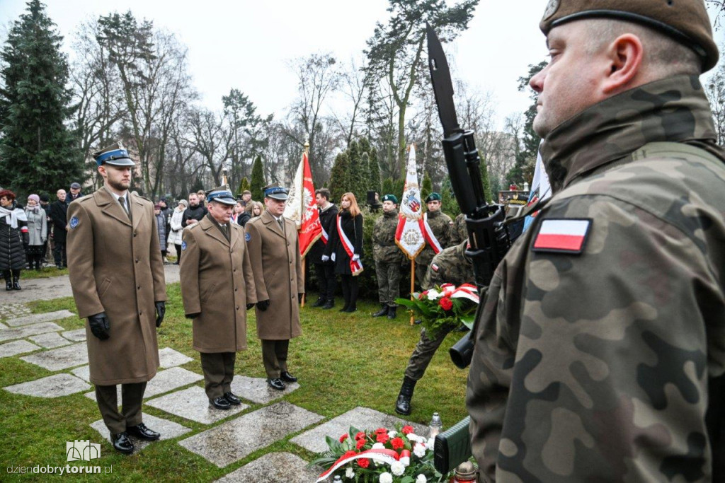 14. rocznica śmierci gen. Elżbiety Zawackiej