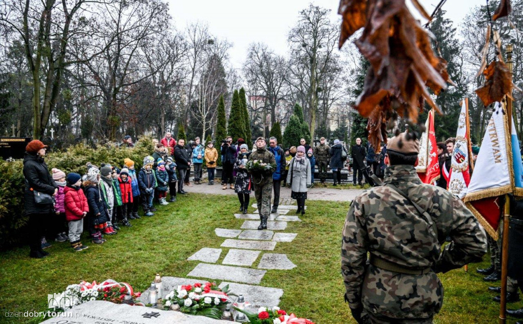 14. rocznica śmierci gen. Elżbiety Zawackiej