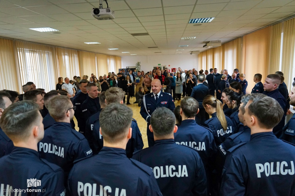 Nowi policjanci w Toruniu i regionie