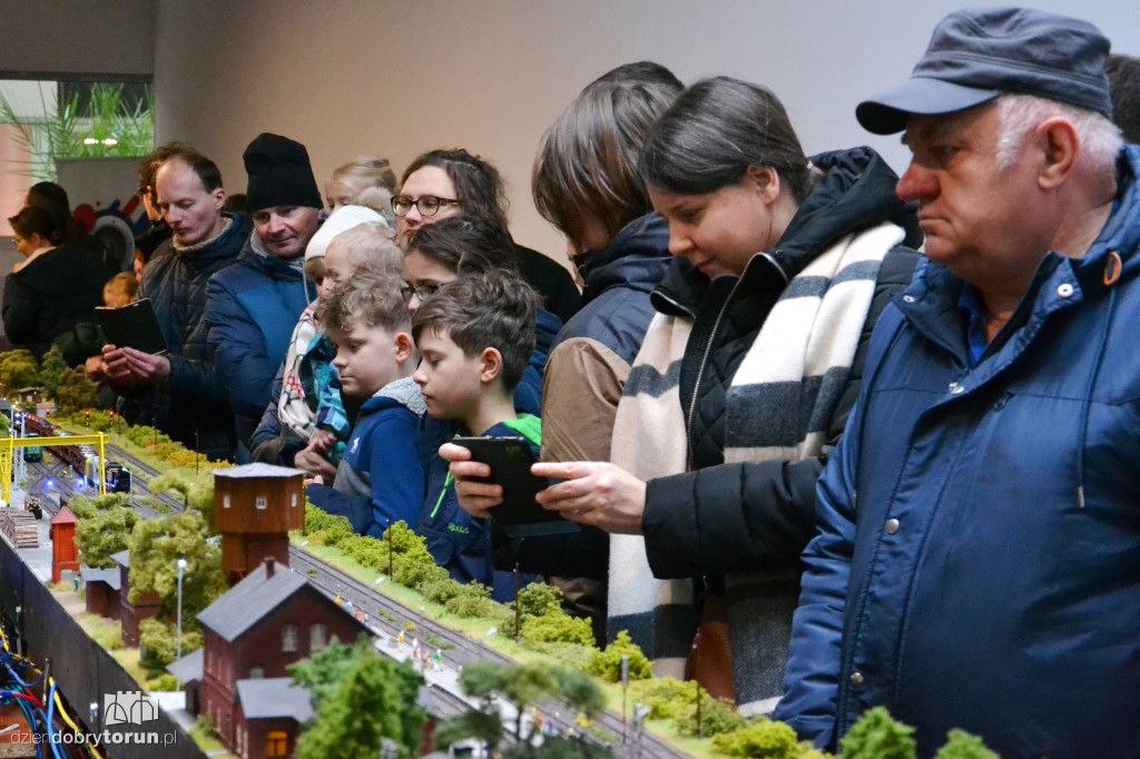 Wystawa makiet kolejowych w Galerii Wnętrz AMC