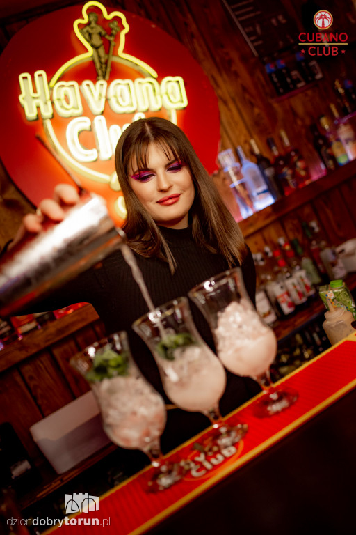 Piątkowa noc w Cubano Club Toruń
