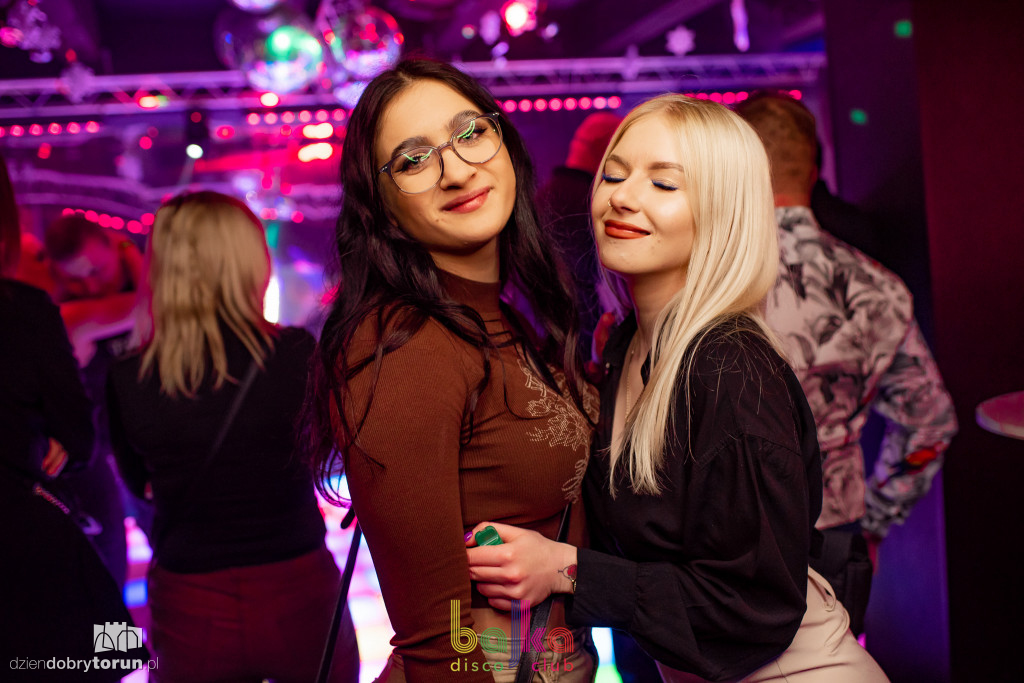 Zabawa w toruńskim klubie Bajka