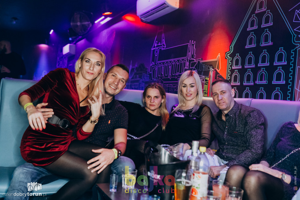 Zabawa w toruńskim klubie Bajka