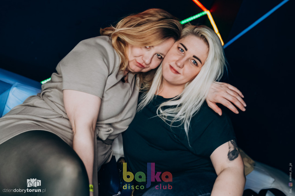 Zabawa w toruńskim klubie Bajka