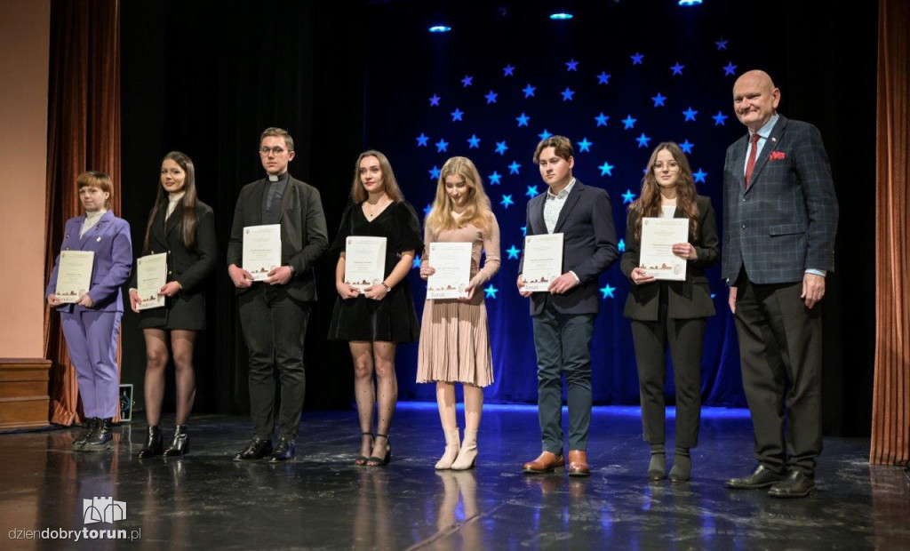 Stypendia prezydenckie dla studentów z Torunia