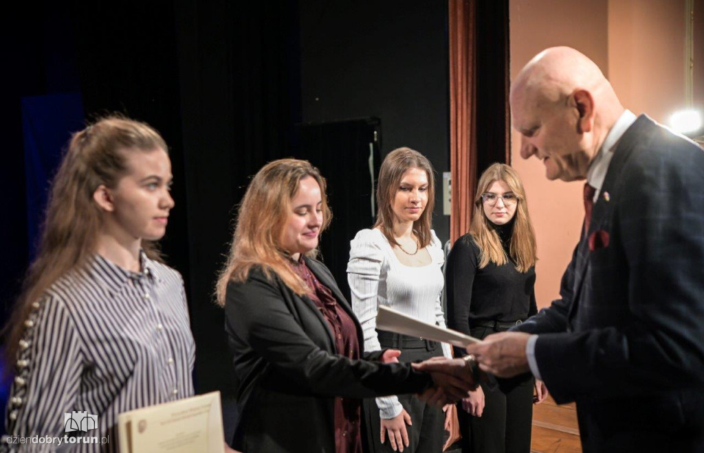 Stypendia prezydenckie dla studentów z Torunia