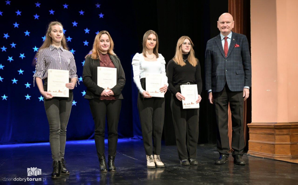 Stypendia prezydenckie dla studentów z Torunia