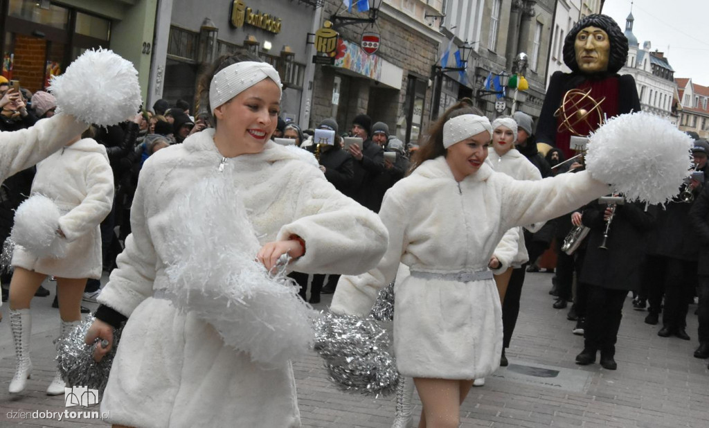 Przejście przez starówkę z Kopernikiem