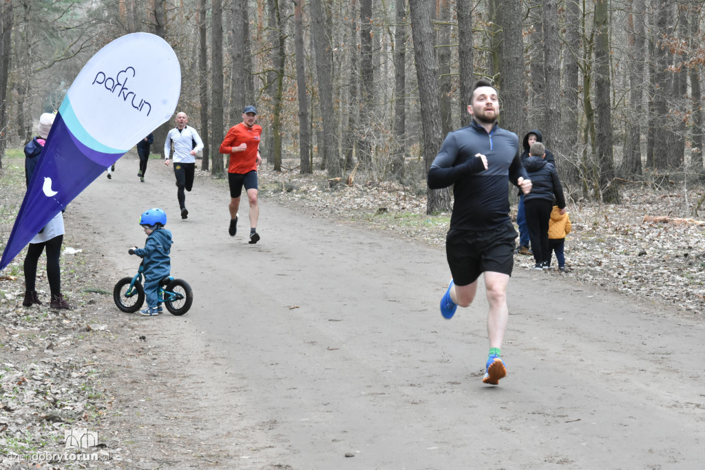 Tłumy na sobotnim Parkrunie