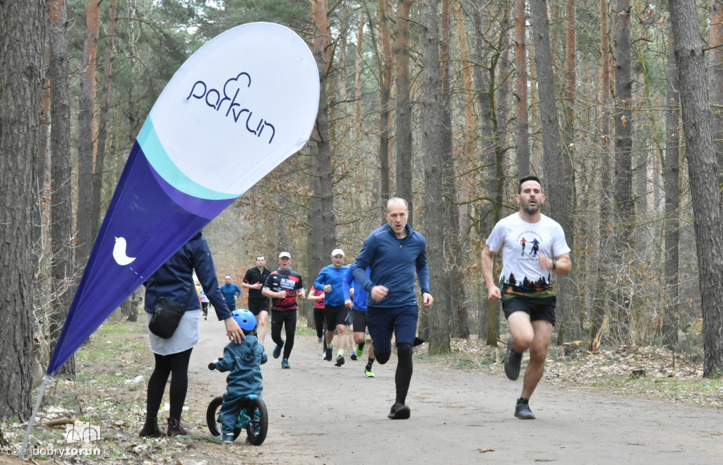 Tłumy na sobotnim Parkrunie