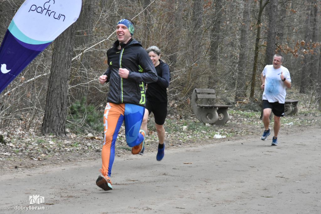Tłumy na sobotnim Parkrunie