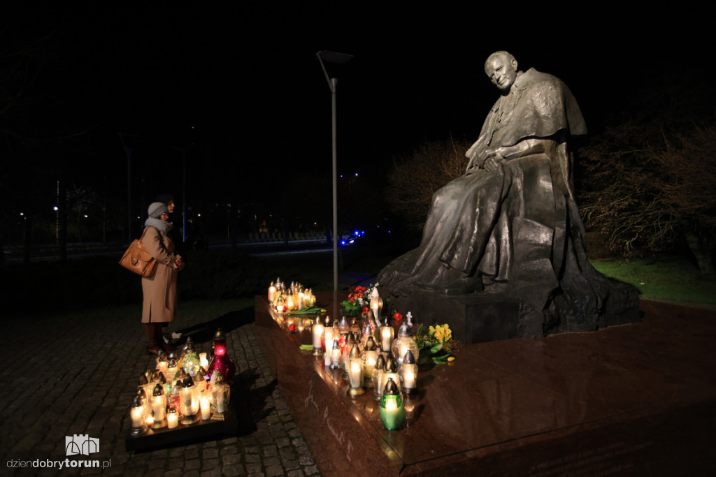 Toruń: 18. rocznica śmierci  papieża Polaka