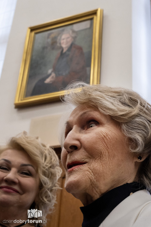 Irena Santor honorową obywatelką województwa
