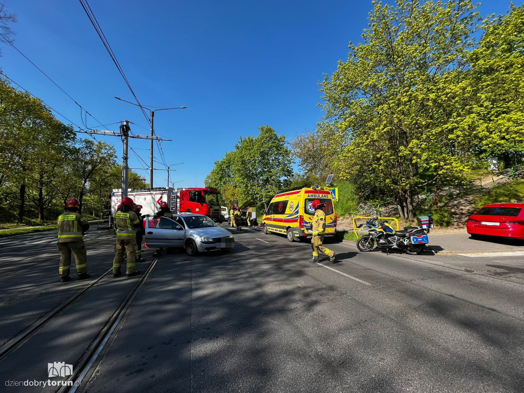 Groźny wypadek przy Lubickiej w Toruniu