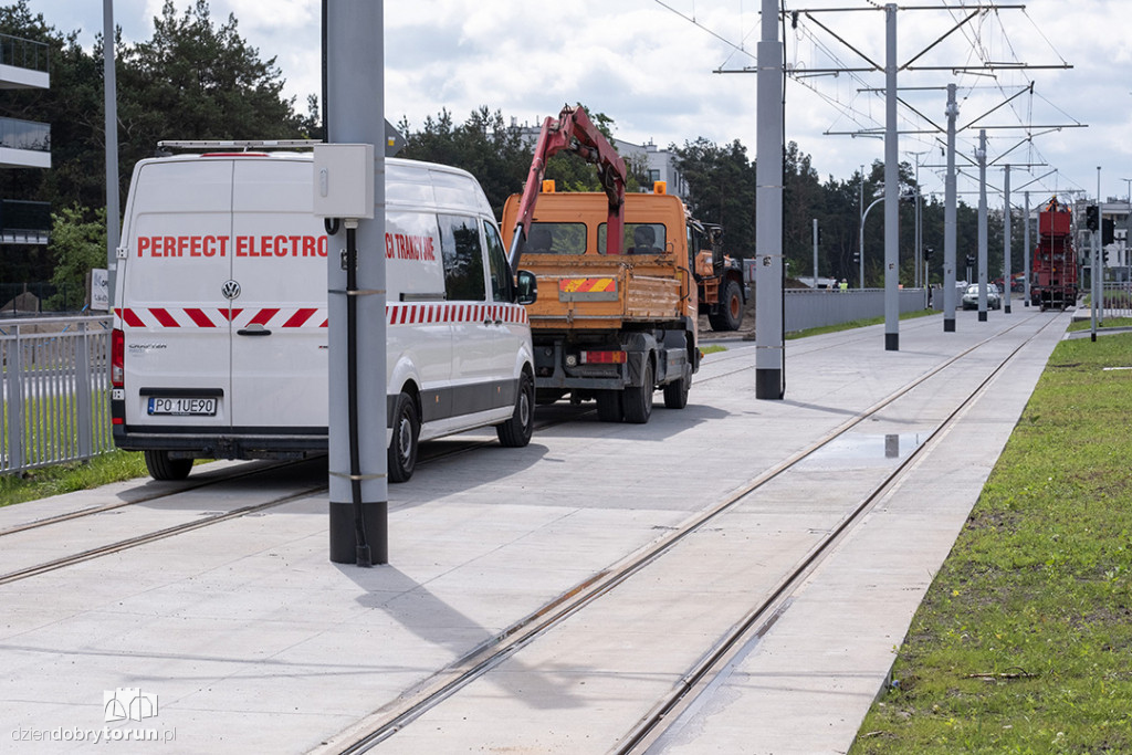 Objazd po budowie linii tramwajowej na Jar