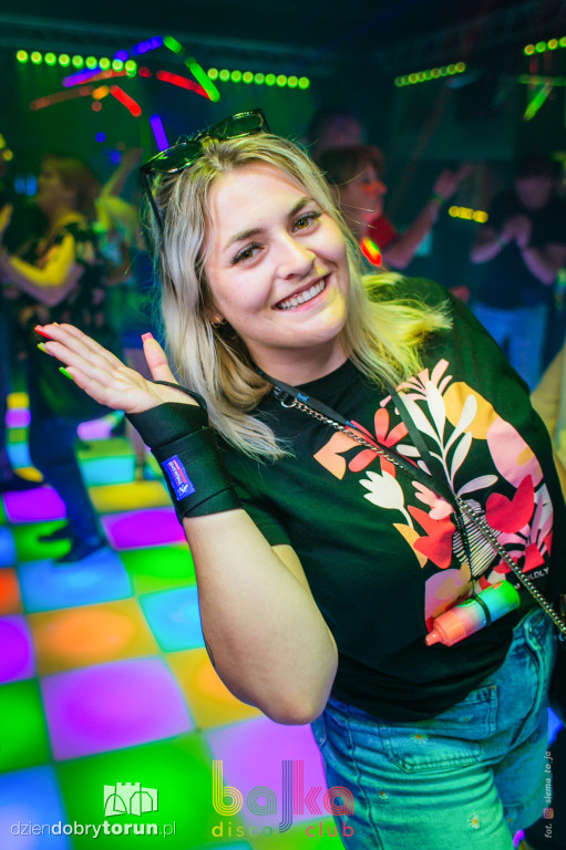 Weekendowa gorąca impreza w klubie BAJKA
