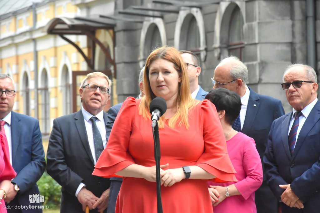 Rząd chce wyremontować dworzec