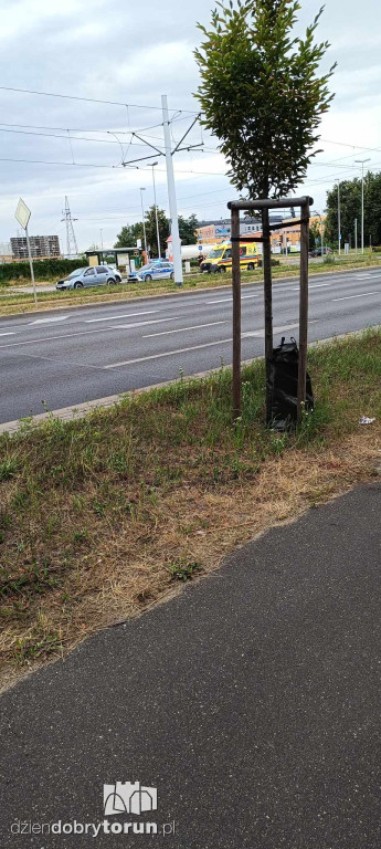 Potrącenie rowerzystki na Słodkowskiej Curie