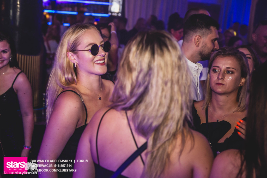 Weekendowa impreza w Starsie