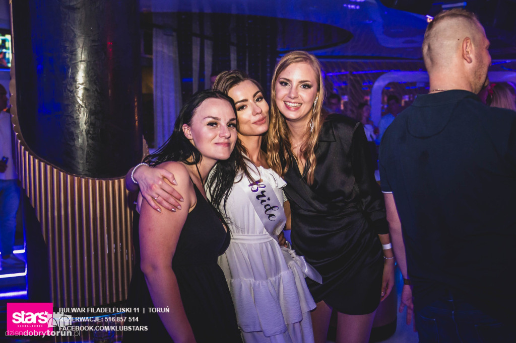 Weekendowa impreza w Starsie