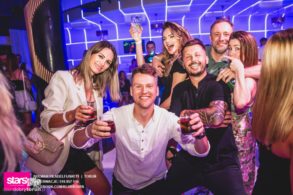 Weekendowa impreza w Starsie