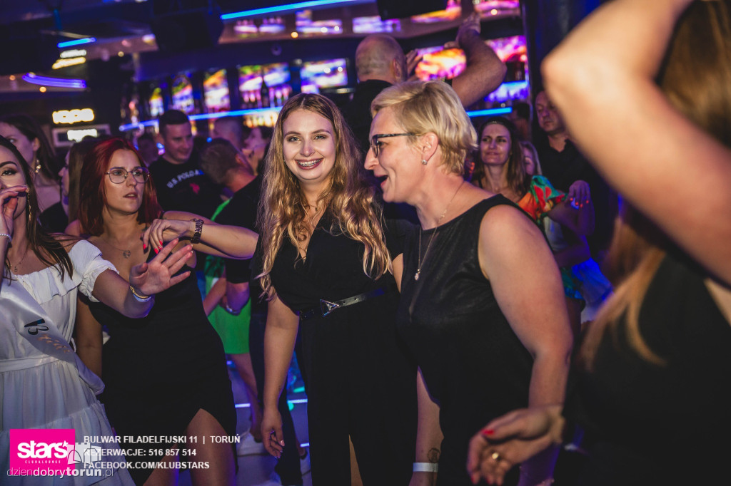 Weekendowa impreza w Starsie