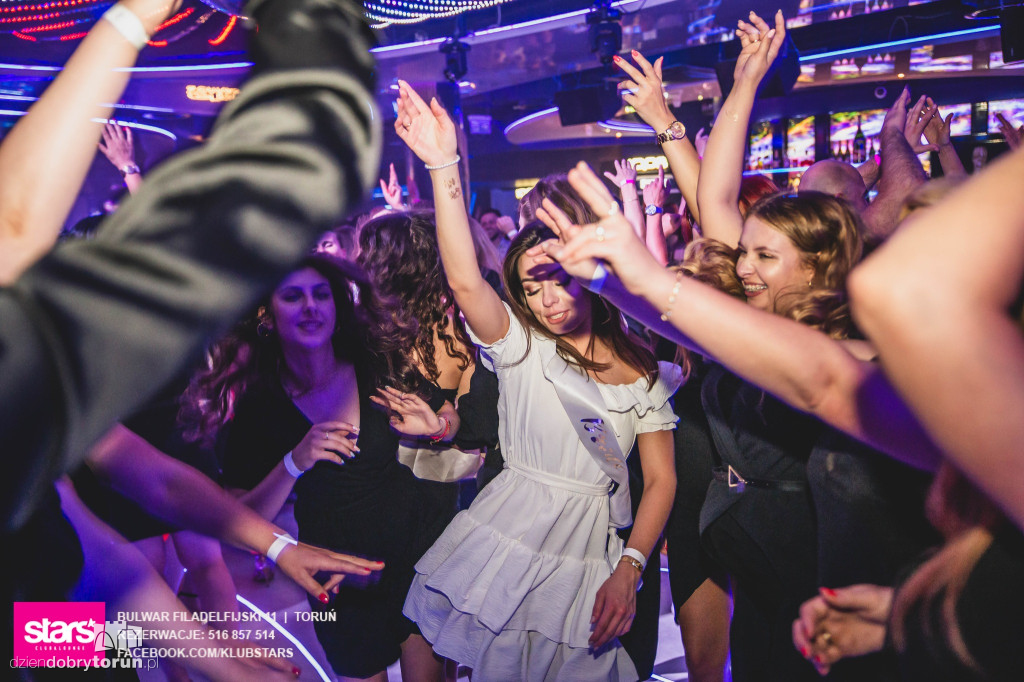 Weekendowa impreza w Starsie