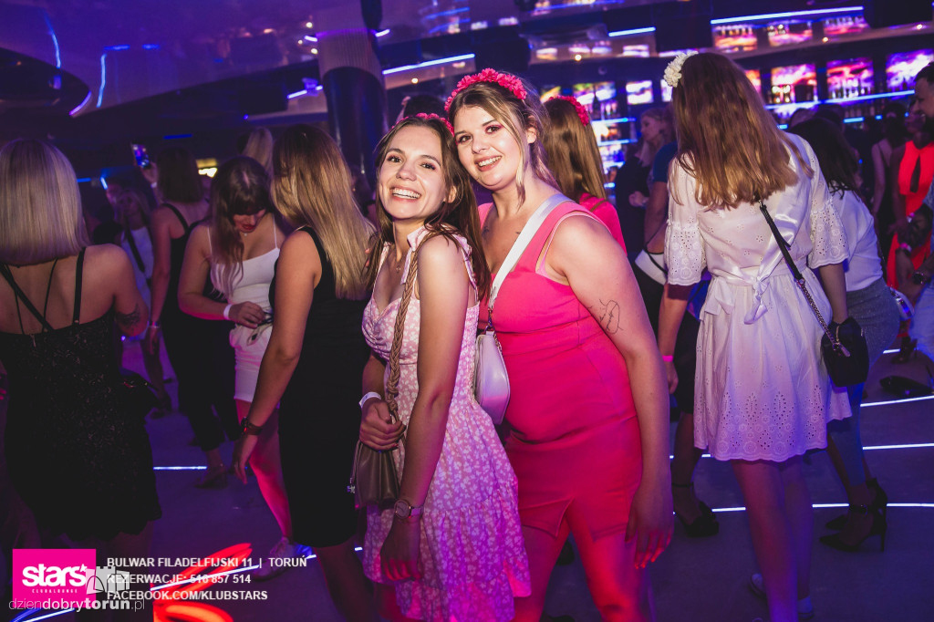 Weekendowa impreza w Starsie