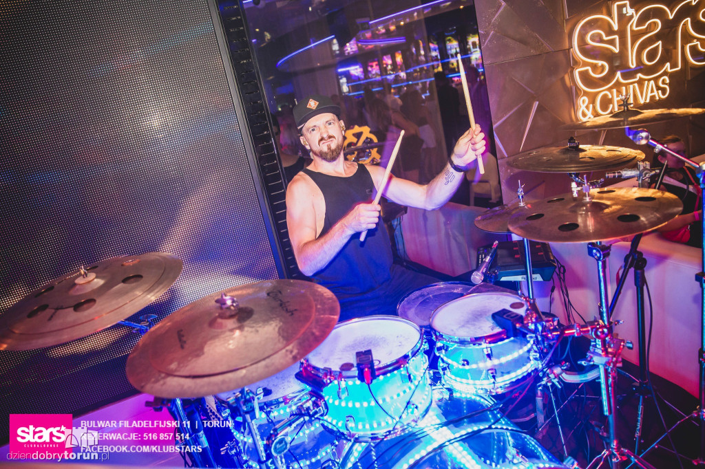 Weekendowa impreza w Starsie