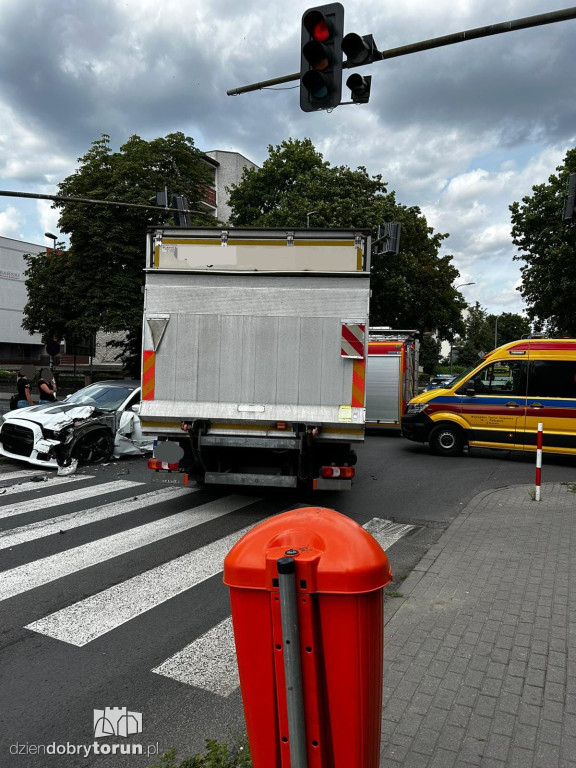 Kolizja na skrzyżowaniu Legionów z Podgórną