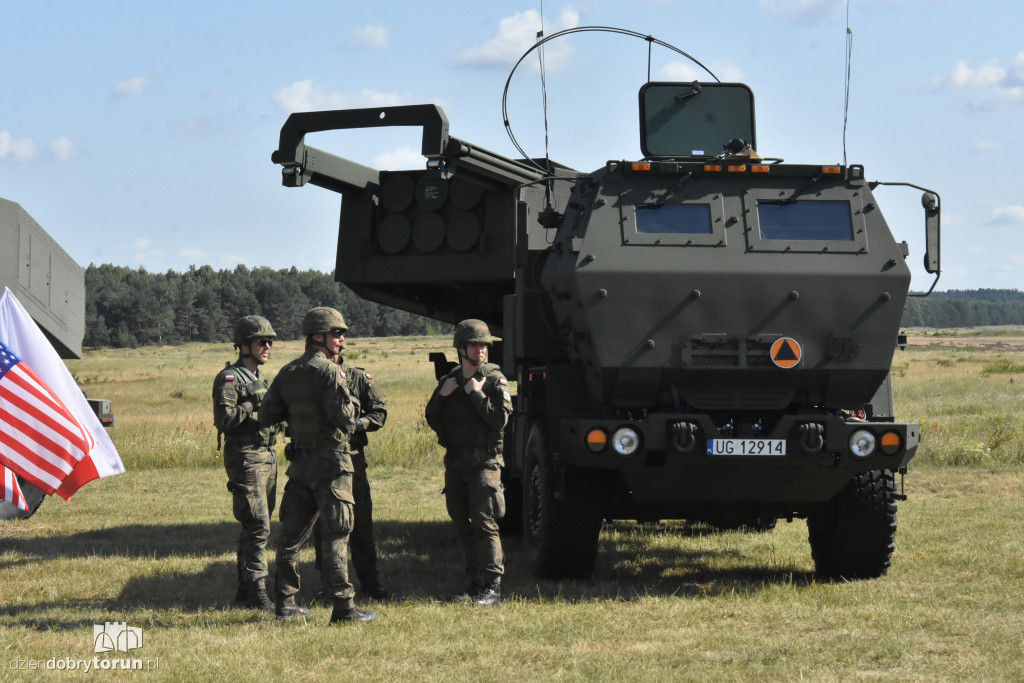 Minister Mariusz Błaszczak na poligonie