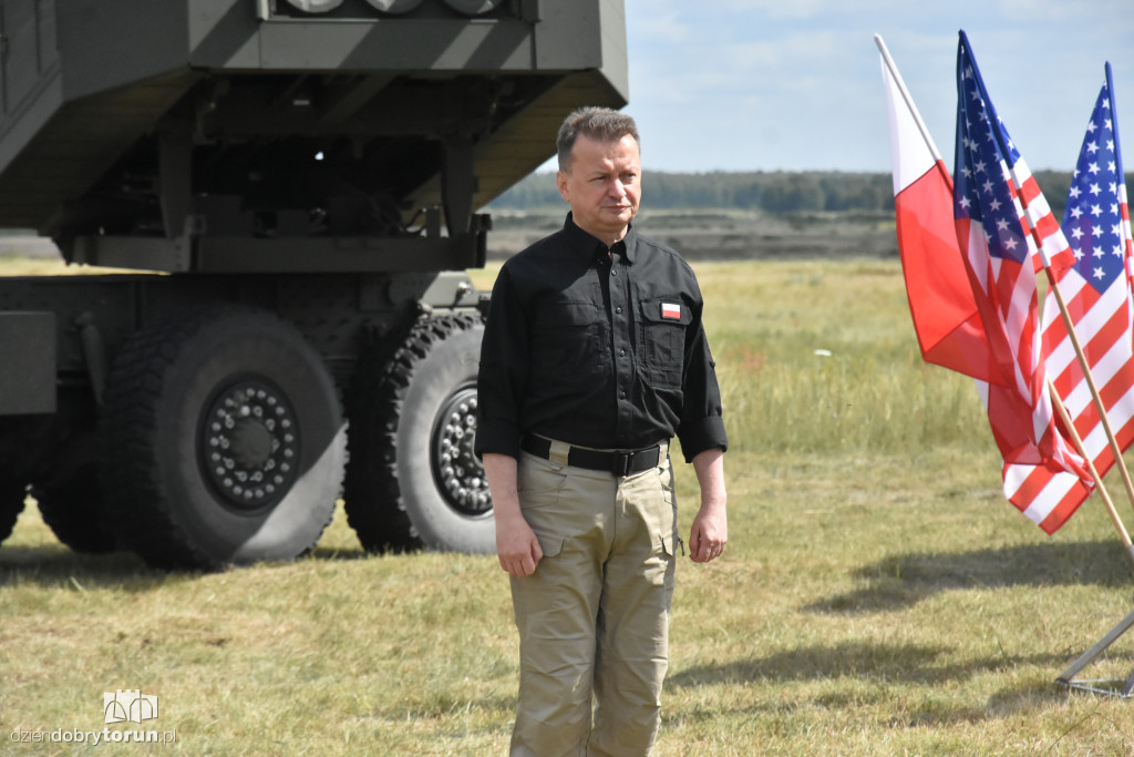 Minister Mariusz Błaszczak na poligonie