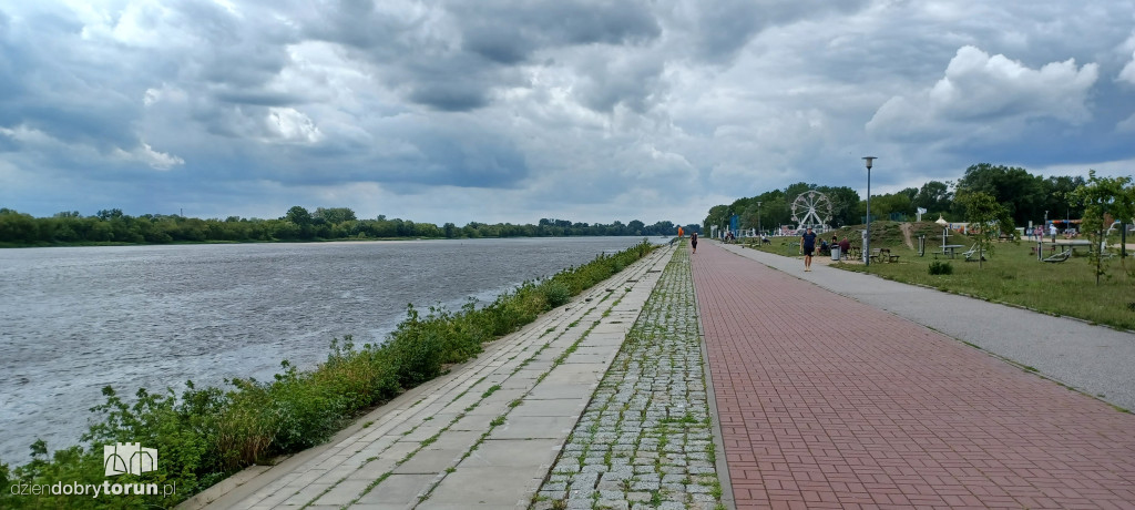 Rozkopany toruński bulwar