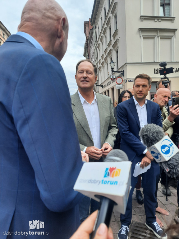 Ambasador USA odwiedził Toruń