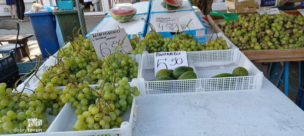 Ceny owoców i warzyw na targowisku dnia 24.08