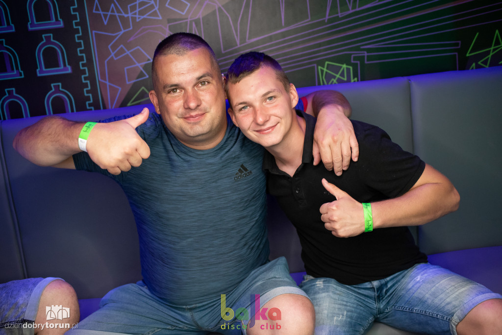 Wakacyjne ostatki - klub BAJKA