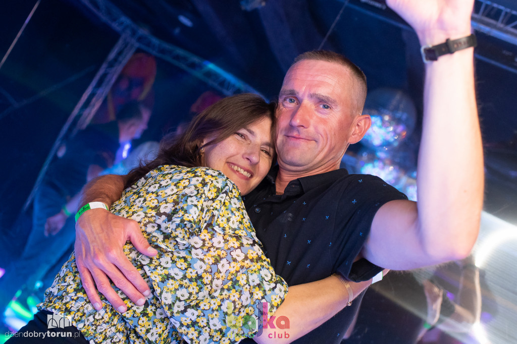 Wakacyjne ostatki - klub BAJKA