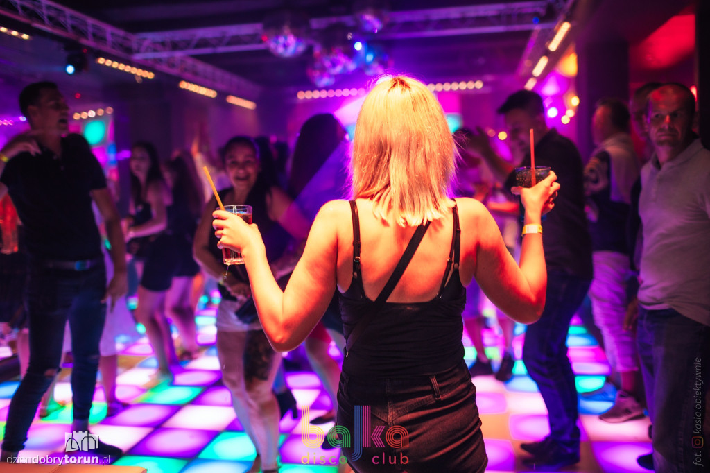 Wakacyjne ostatki - klub BAJKA