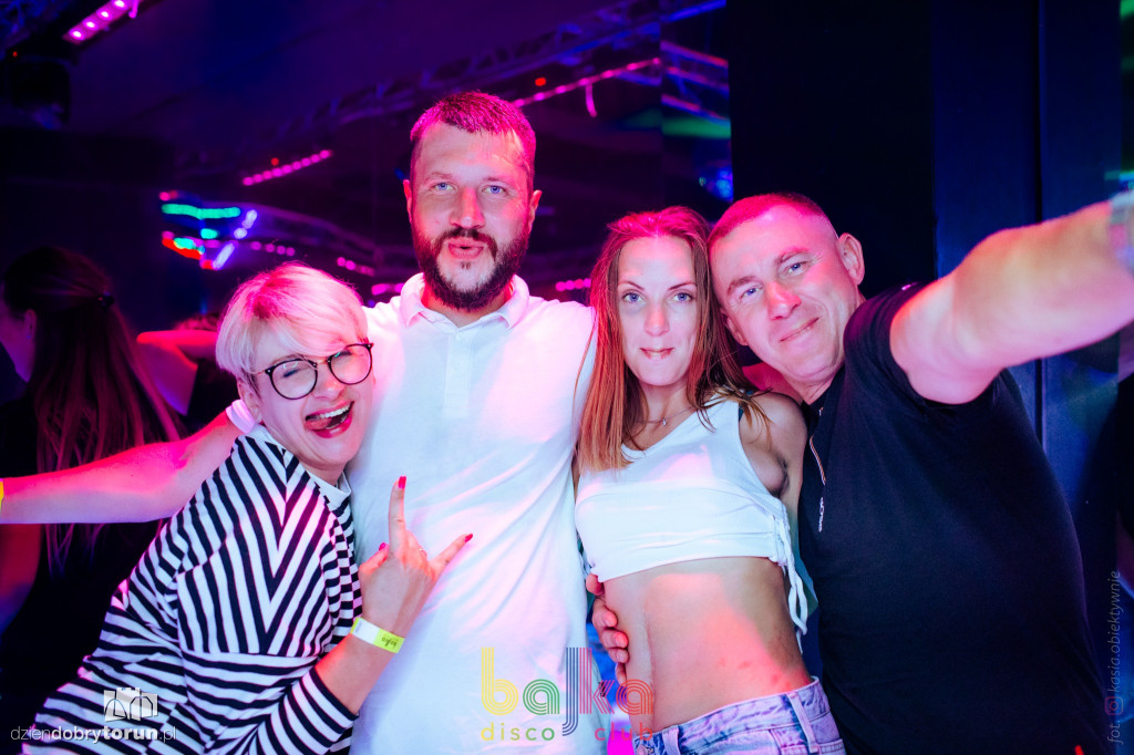 Wakacyjne ostatki - klub BAJKA