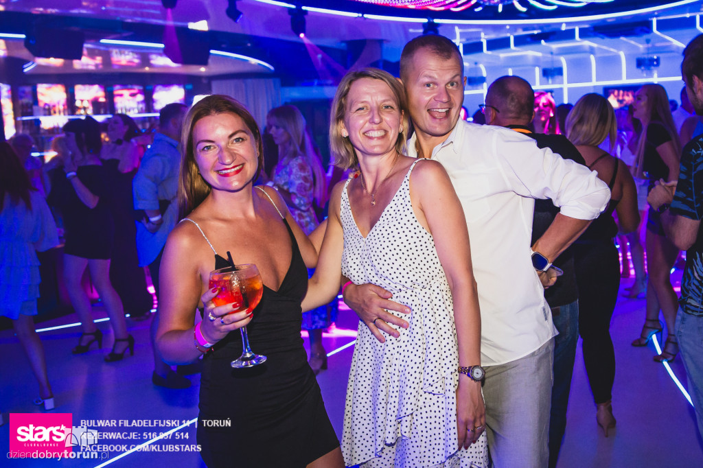 Forever Young - impreza w klubie Stars