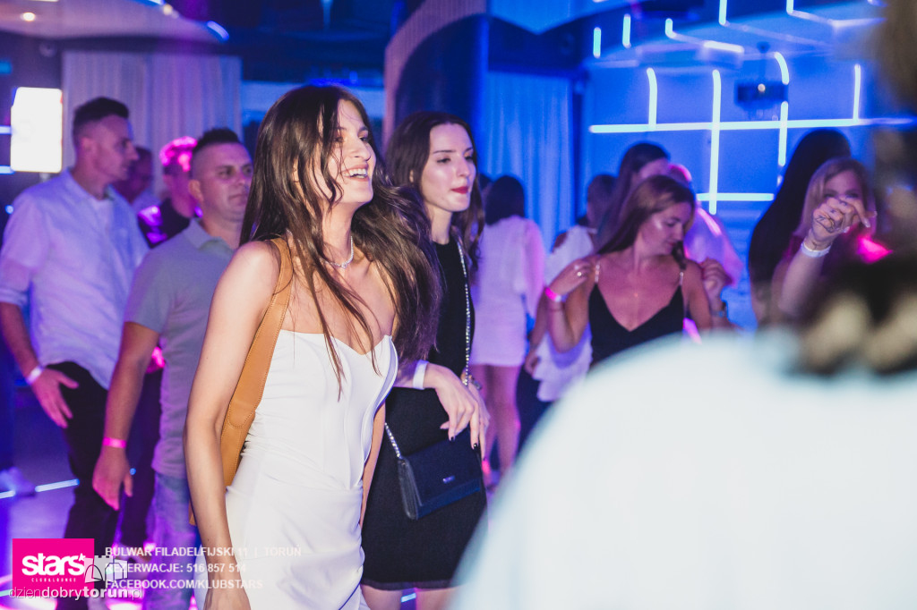 Forever Young - impreza w klubie Stars