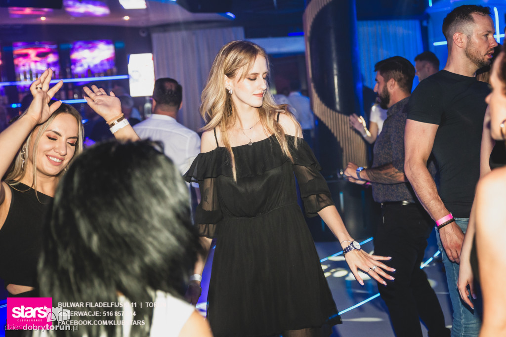 Forever Young - impreza w klubie Stars