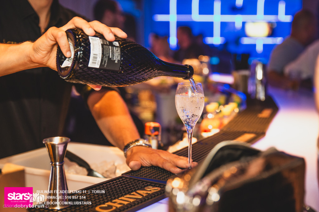 Forever Young - impreza w klubie Stars